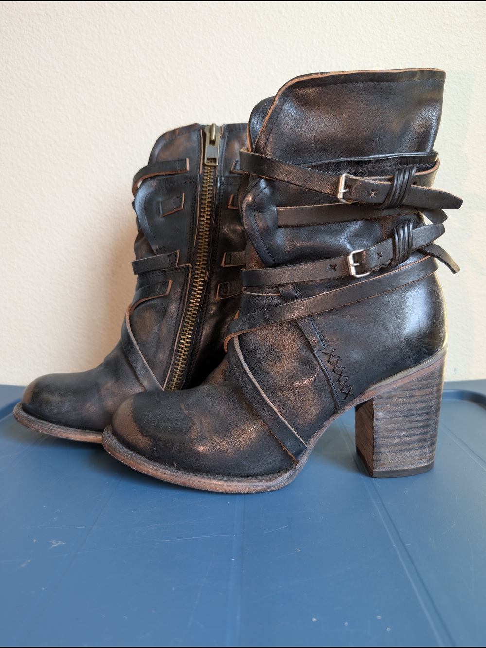 Freebird by Steven"Baker* handcrafted boot Women's Size 9
